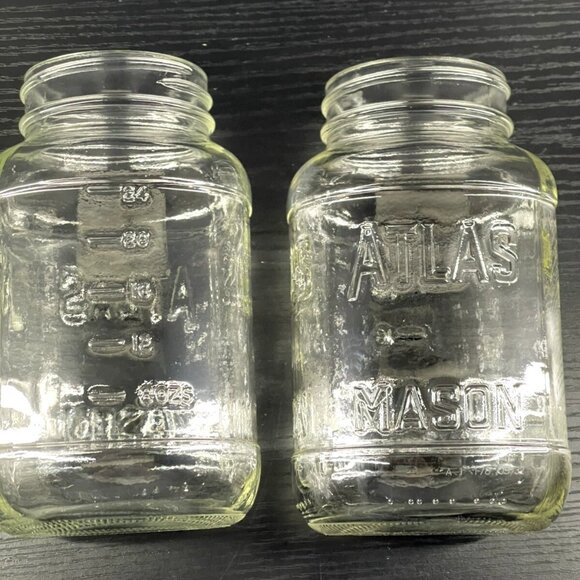 Vintage Atlas Mason Clear Glass Jars With Embossed Measurements & Branding - Set - Picture 2 of 4